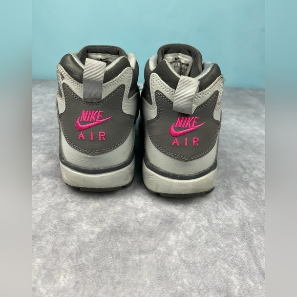 Nike Air‎ Diamond Turf 2 Pink Grey Shoes  Size 5Y Youth - Picture 4 of 13